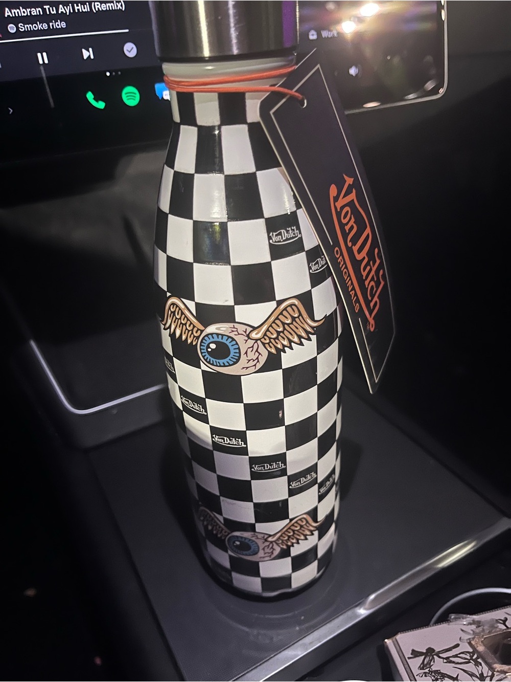 Von Dutch Checkerboard Stainless Water Bottle 24oz insulated Winged Eye Accents - Picture 2 of 3